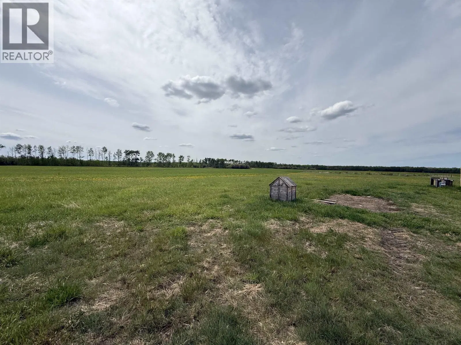 Photo 4 of 27 at 16412 265 Road