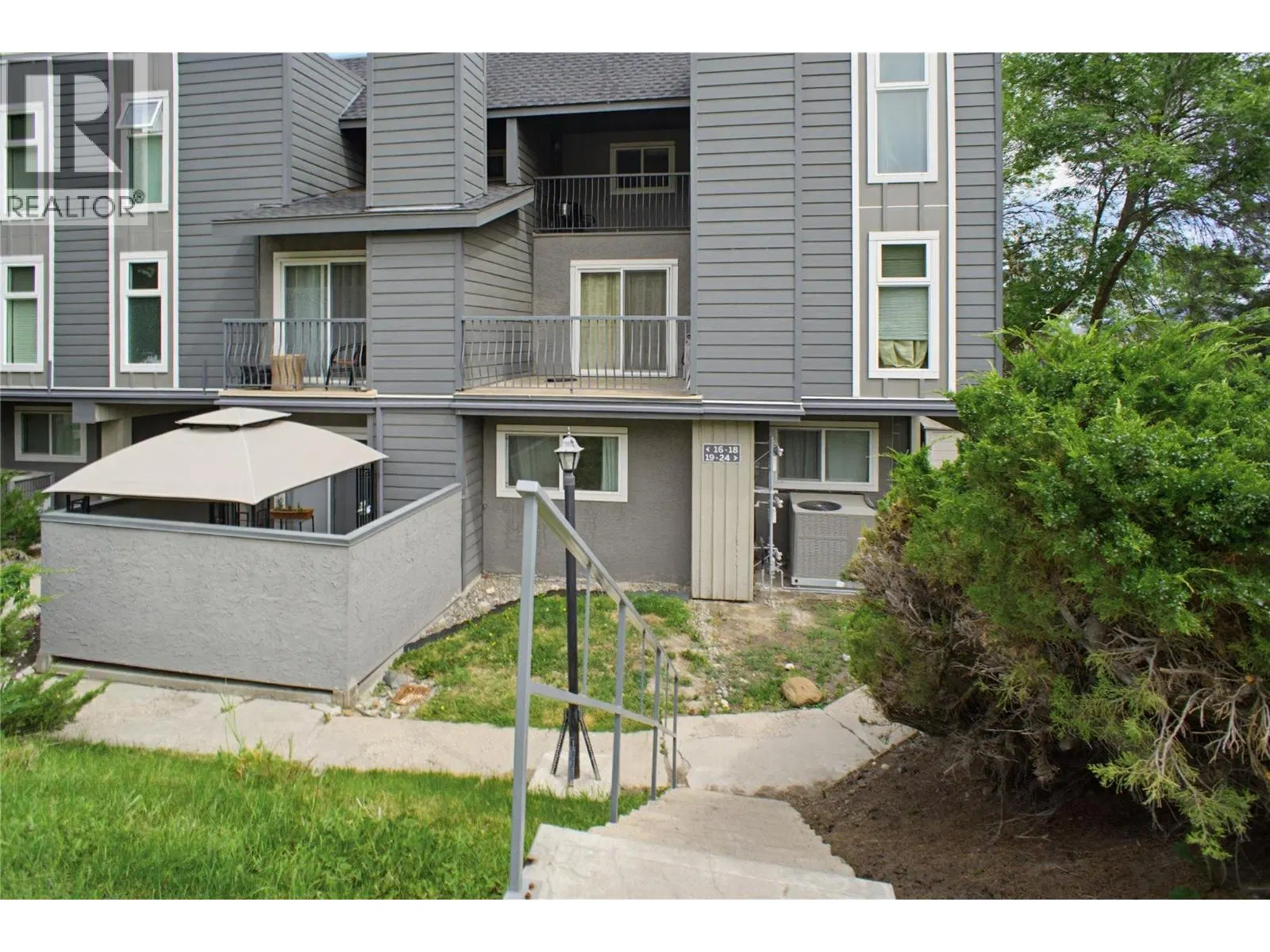 #20 – 1221 Hugh Allan Drive