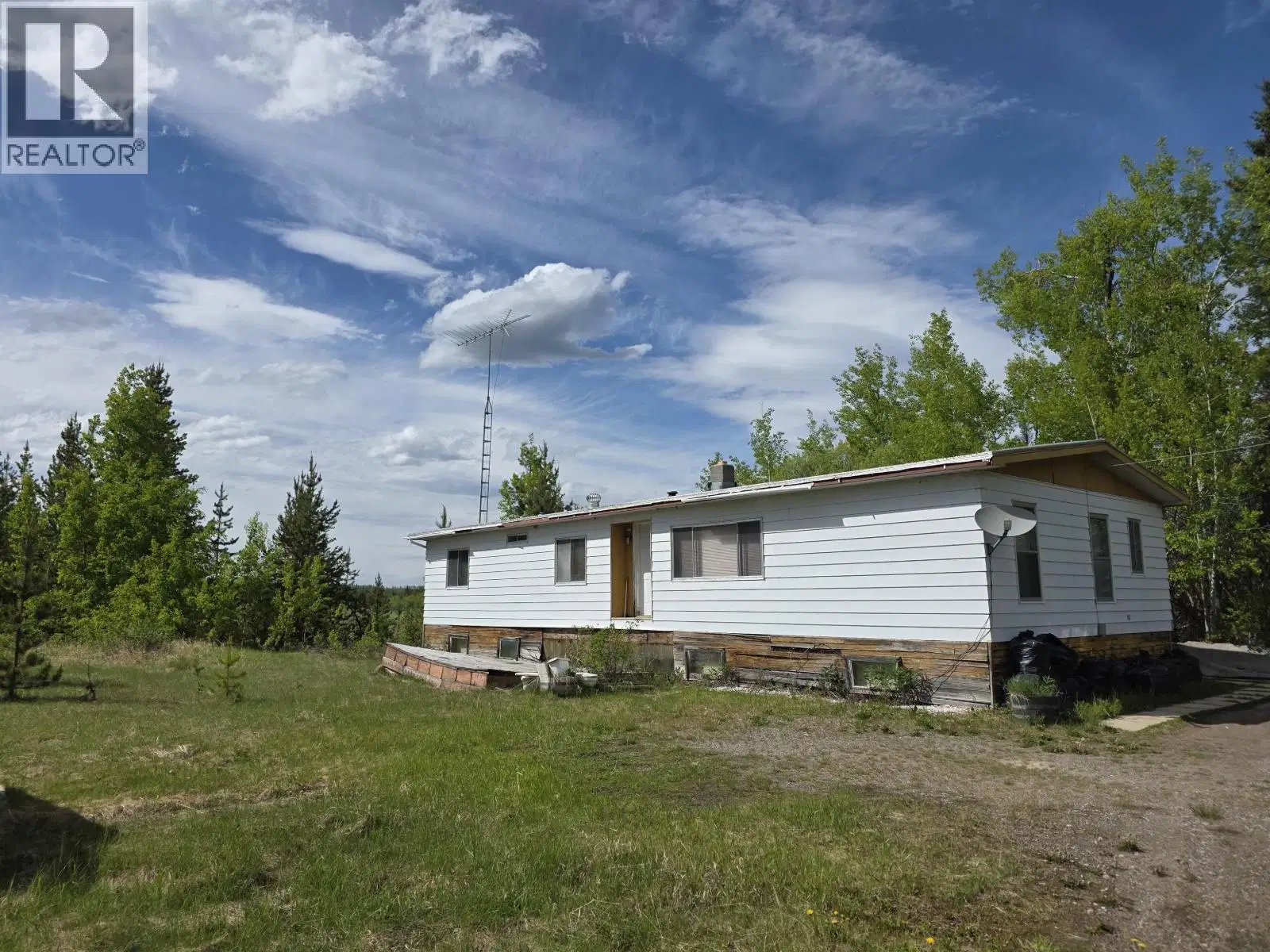 24616 STURGEON POINT Road