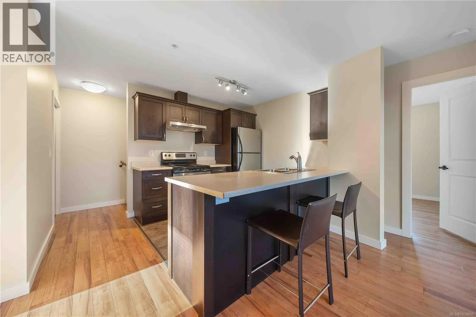 Photo 5 of 29 at #102 – 5281 Rutherford Road