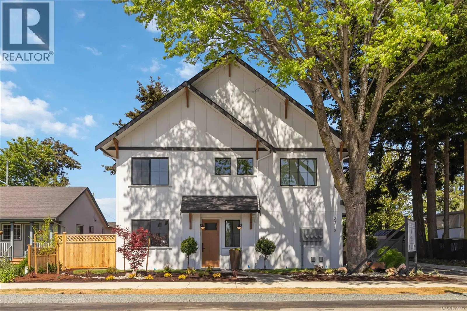 #1 – 2312 Orchard Avenue