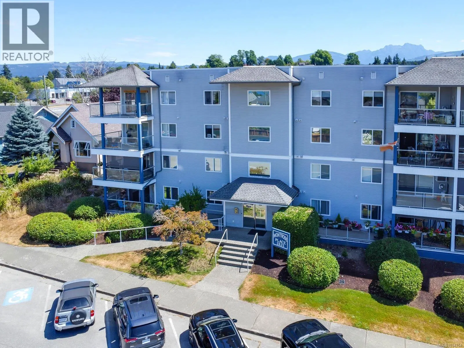 Photo 1 of 38 at #205 – 2825 3rd Avenue