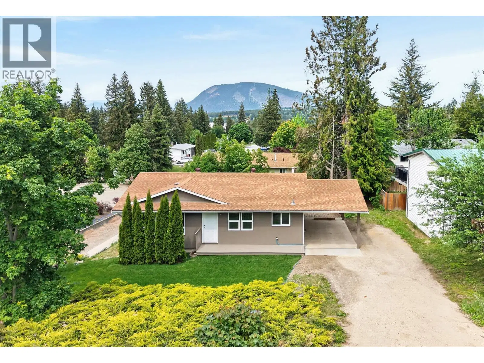2731 Okanagan Avenue