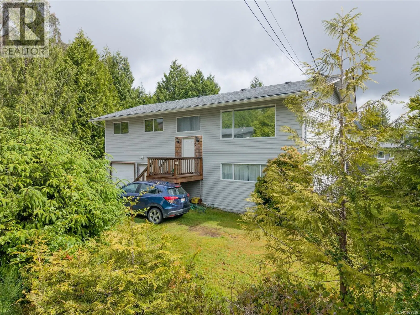 Photo 1 of 30 at 1251 Rupert Road