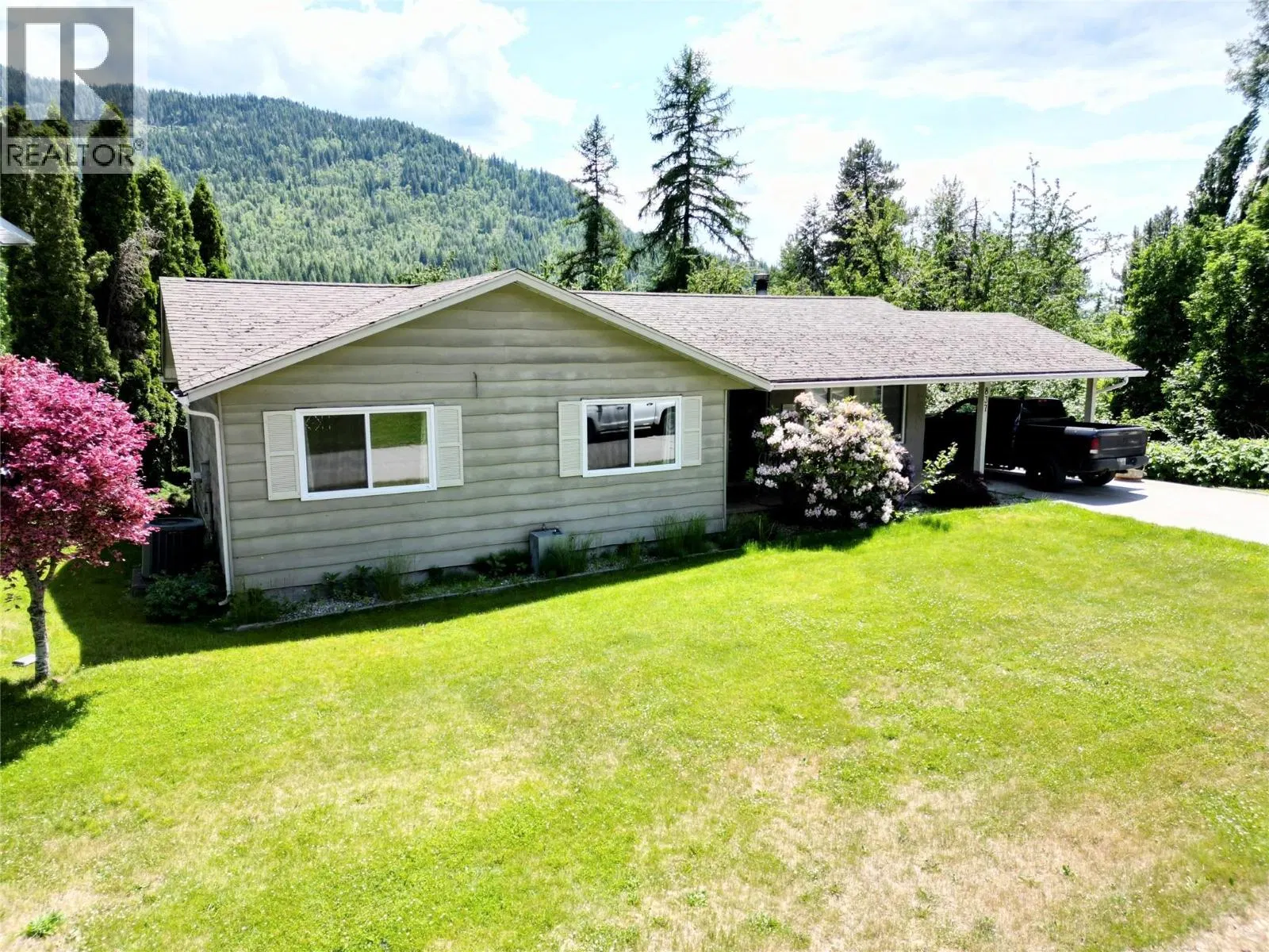 Photo 1 of 28 at 837 9th Street