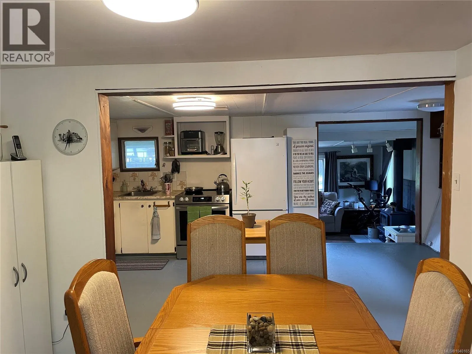 Photo 5 of 39 at 247 Huson Road