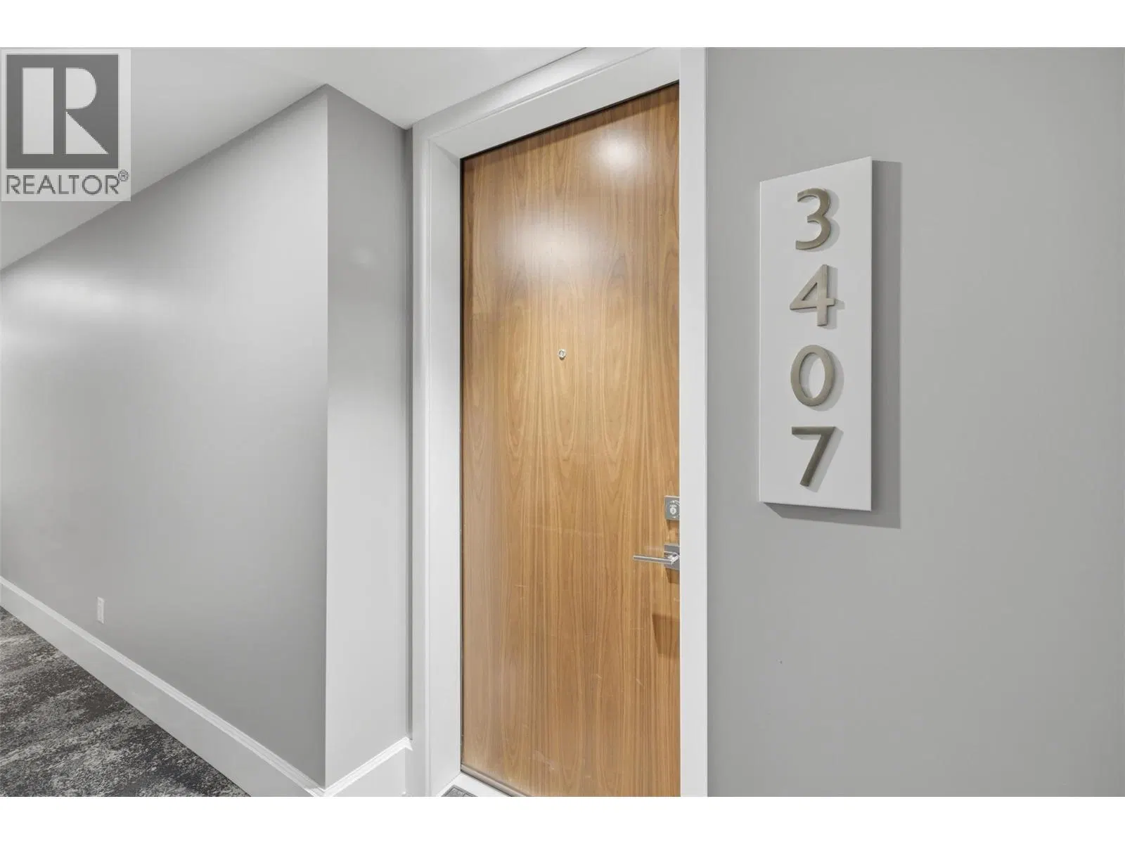 Photo 4 of 57 at #3407 – 1405 Springhill Drive