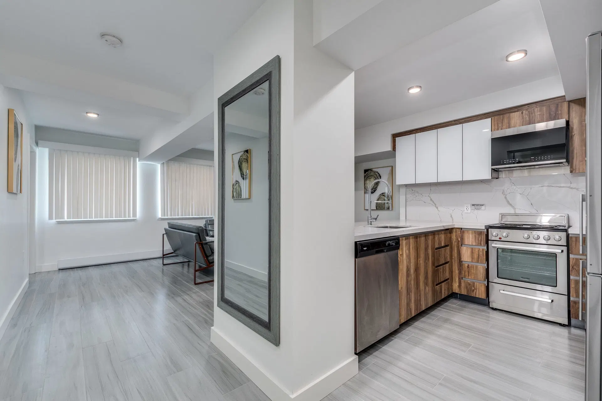 Photo 3 of 21 at #103 – 1168 Pendrell Street