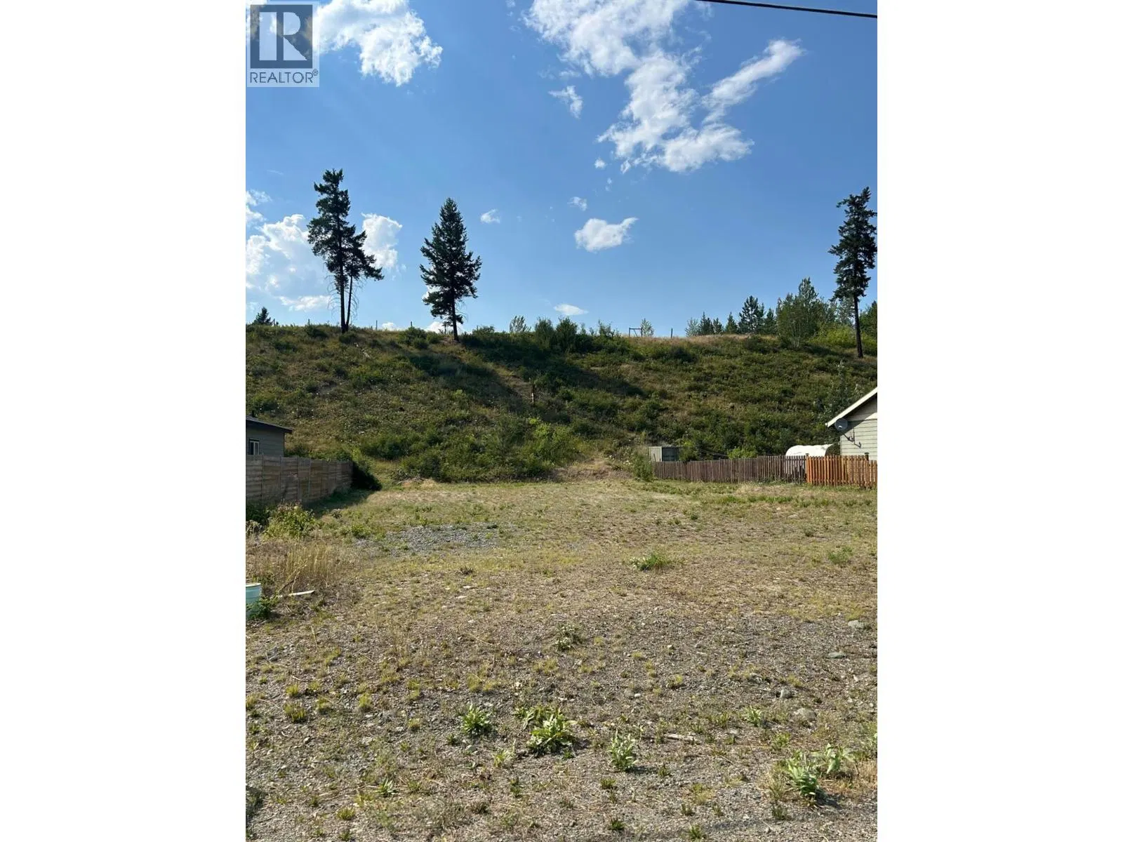 Photo 4 of 5 at 441 SISKA Drive