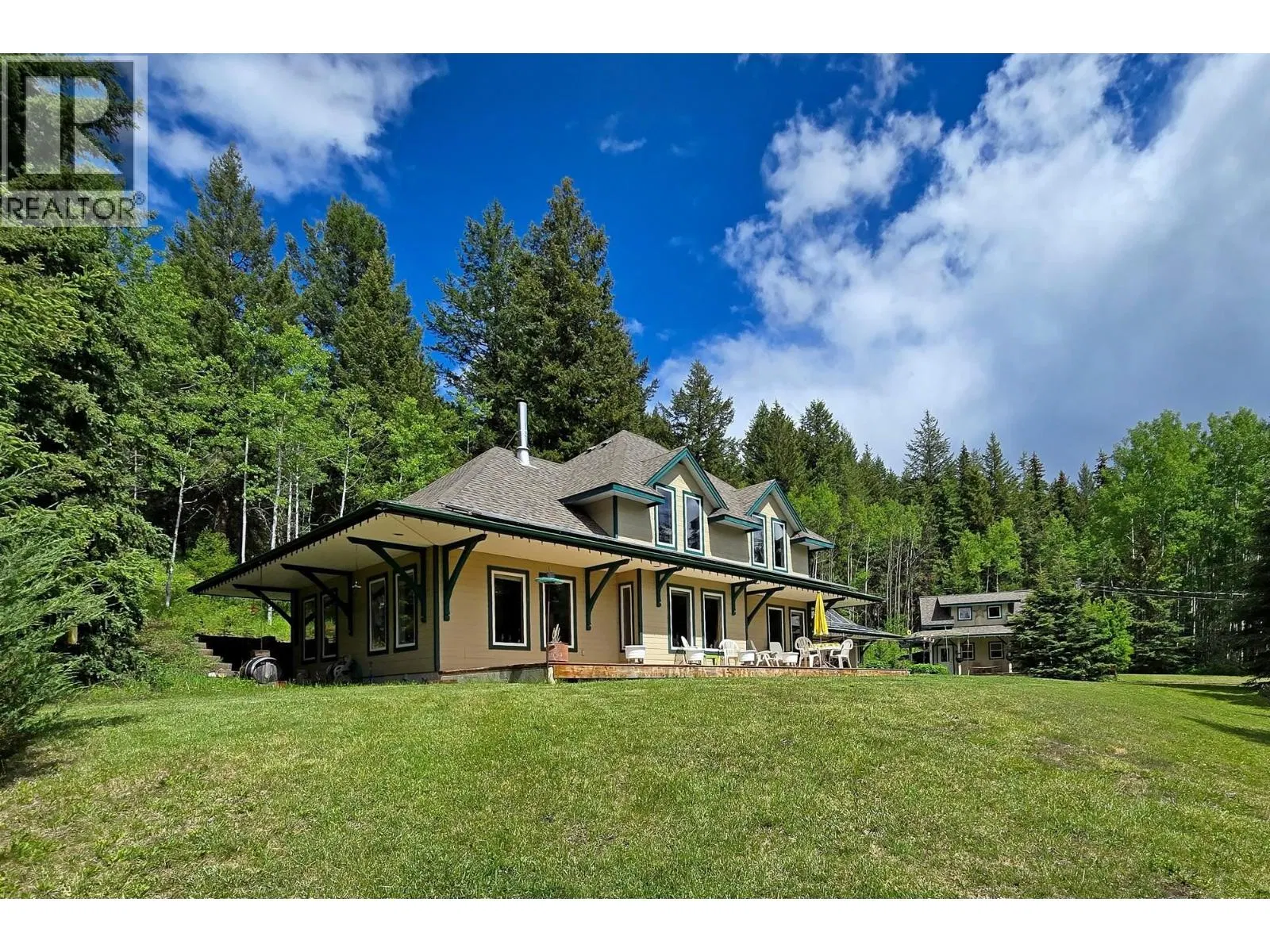 Photo 1 of 40 at 2842 PIONEER Crescent