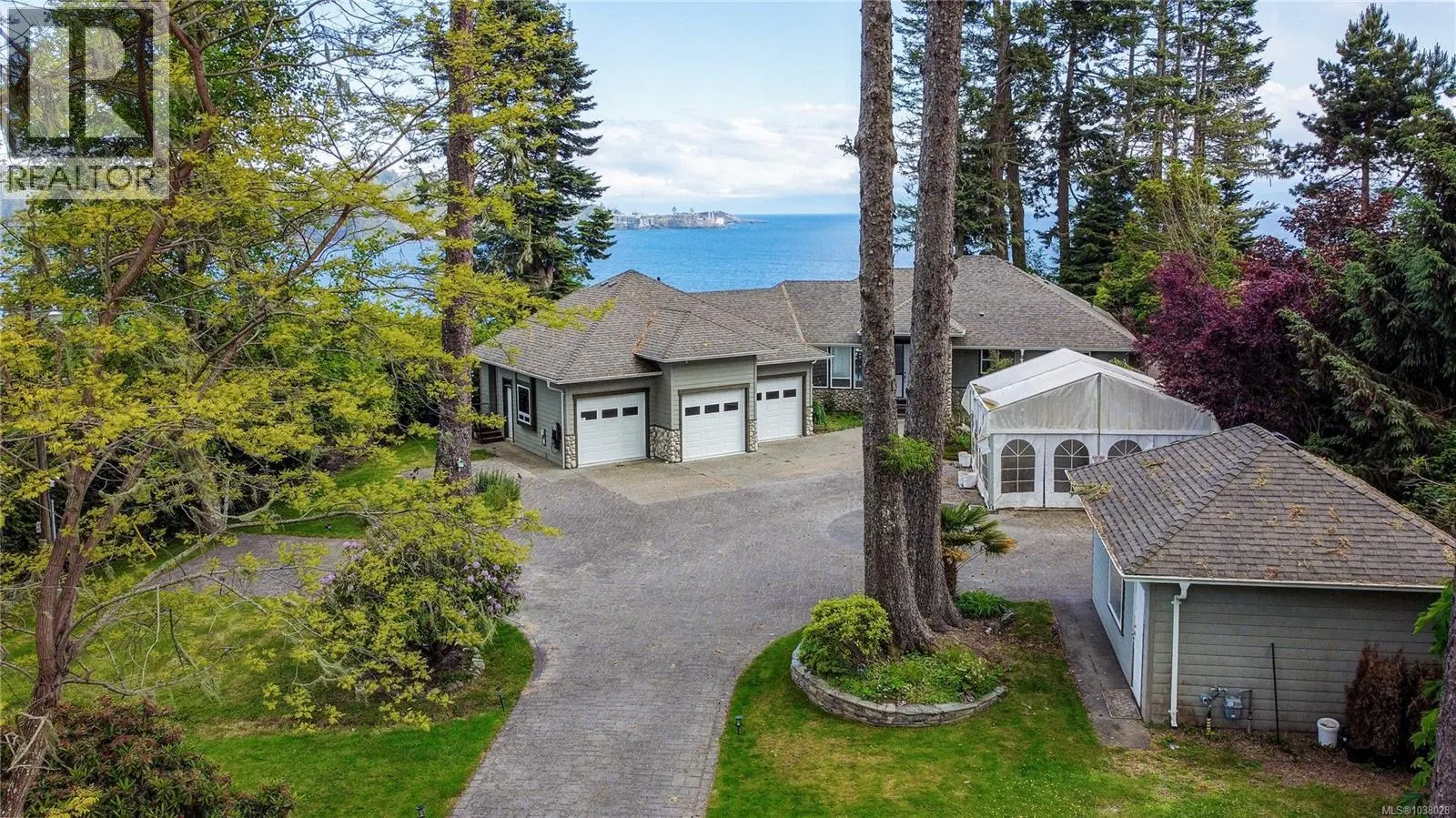 Photo 2 of 30 at 7079 Richview Drive