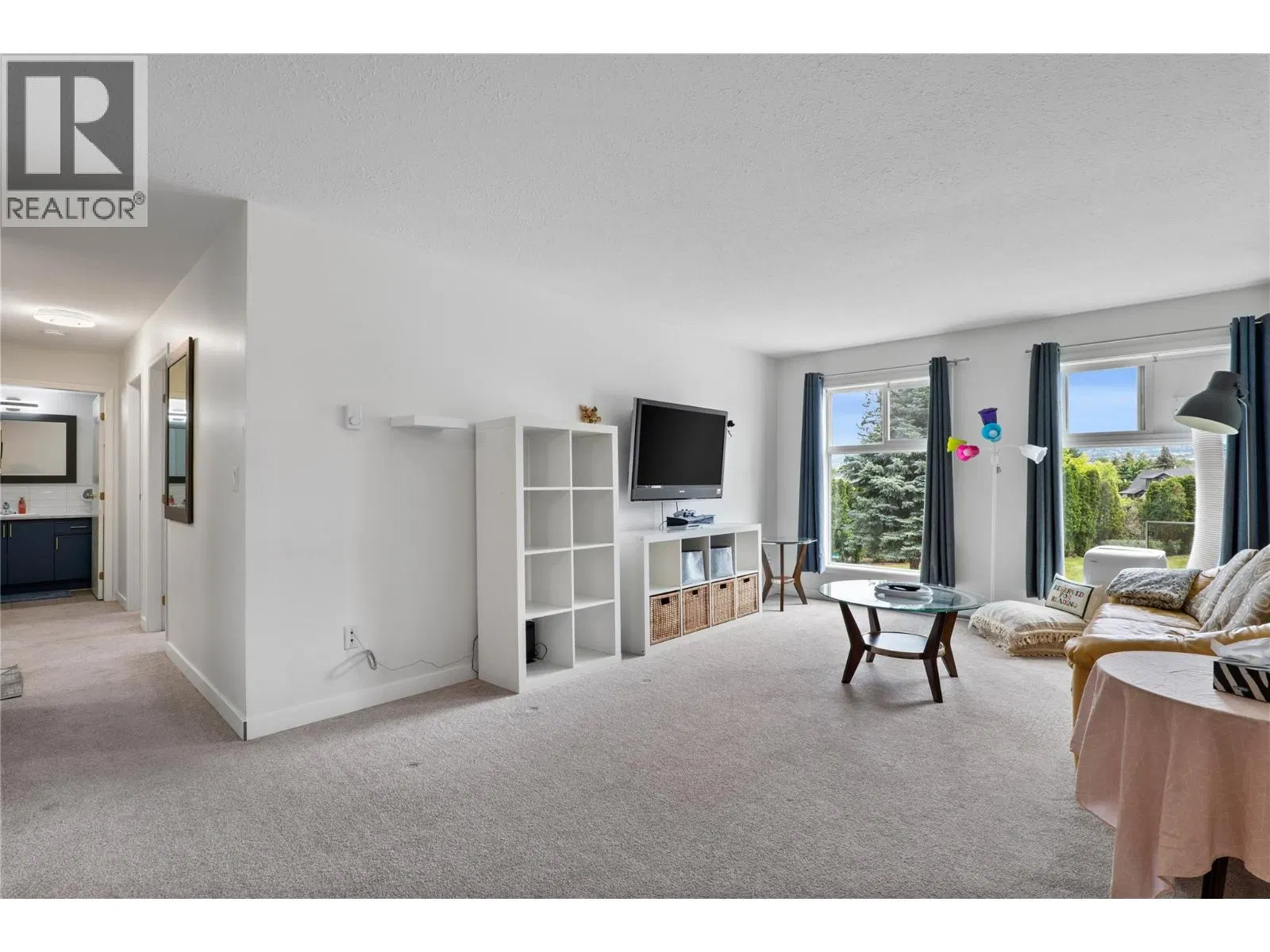 Photo 2 of 23 at #106 – 1760 BRUNNER Avenue