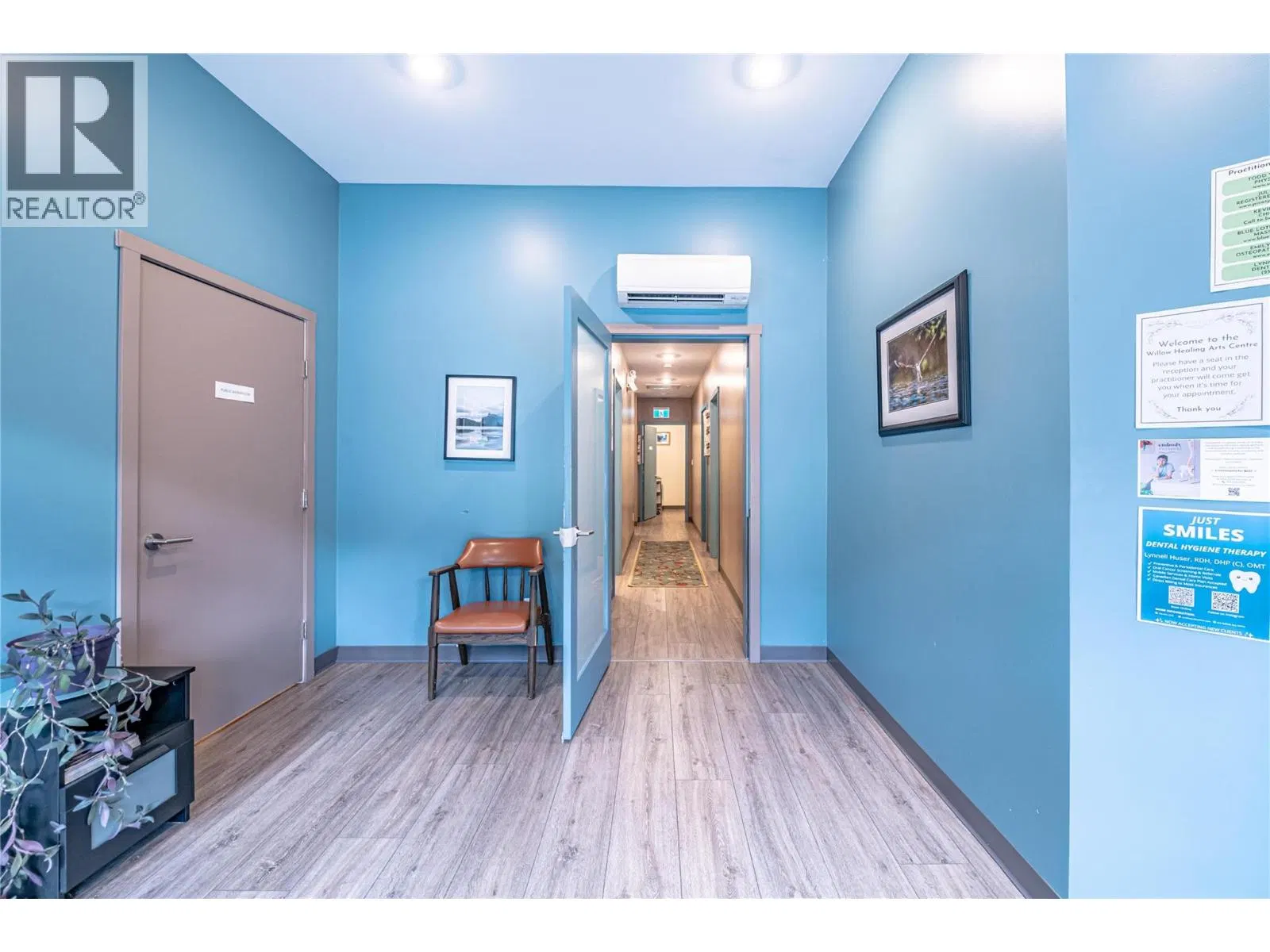 Photo 4 of 45 at 313 Railway Avenue