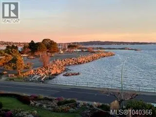 Photo 1 of 32 at #307 – 1270 Beach Drive