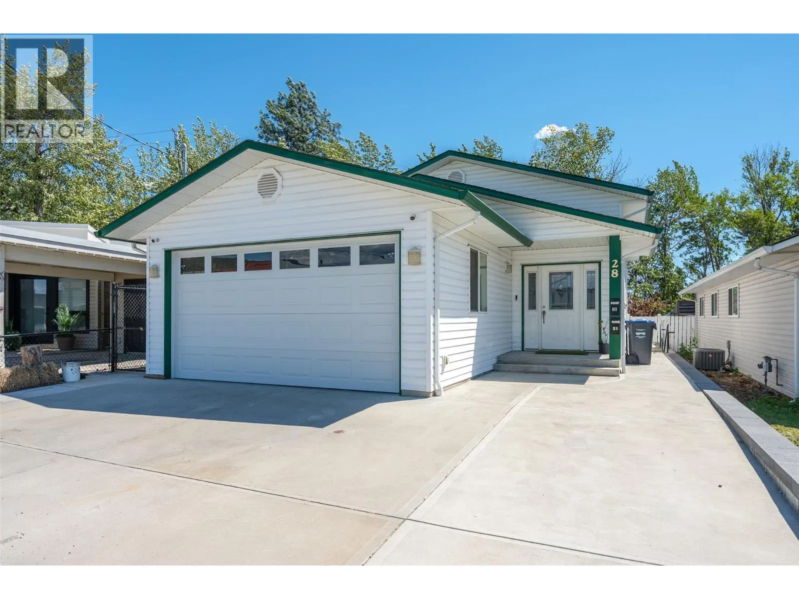 Photo 1 of 42 at 28 Huth Avenue