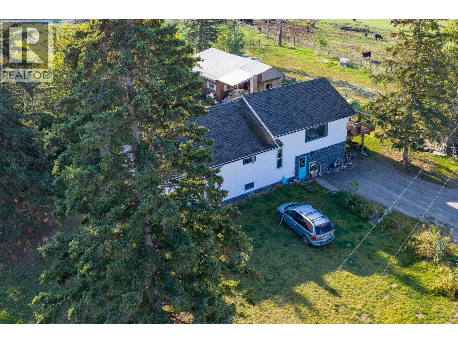 Photo 1 of 17 at 3788 URQUHART Road