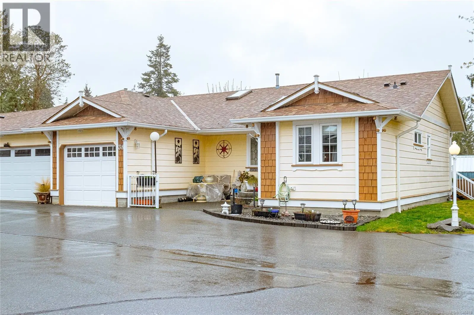 Photo 1 of 32 at #38 – 9933 Chemainus Road