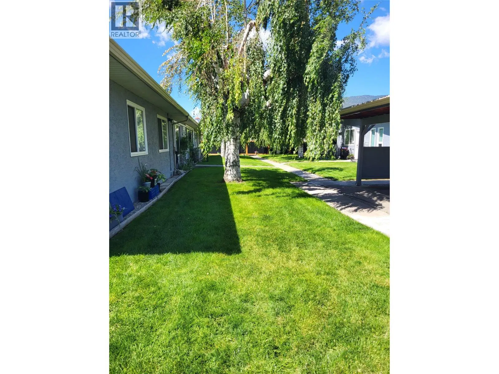 Photo 3 of 16 at #105 – 601 Wade Avenue