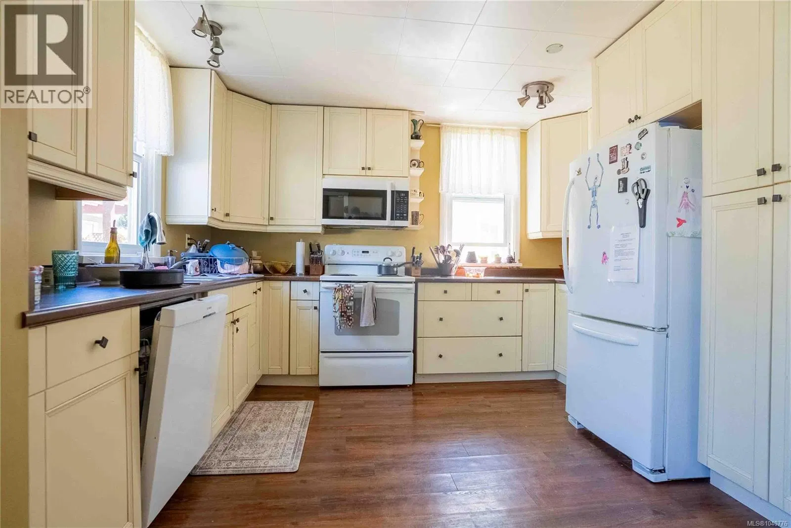 Photo 5 of 56 at 2329 Dowler Place
