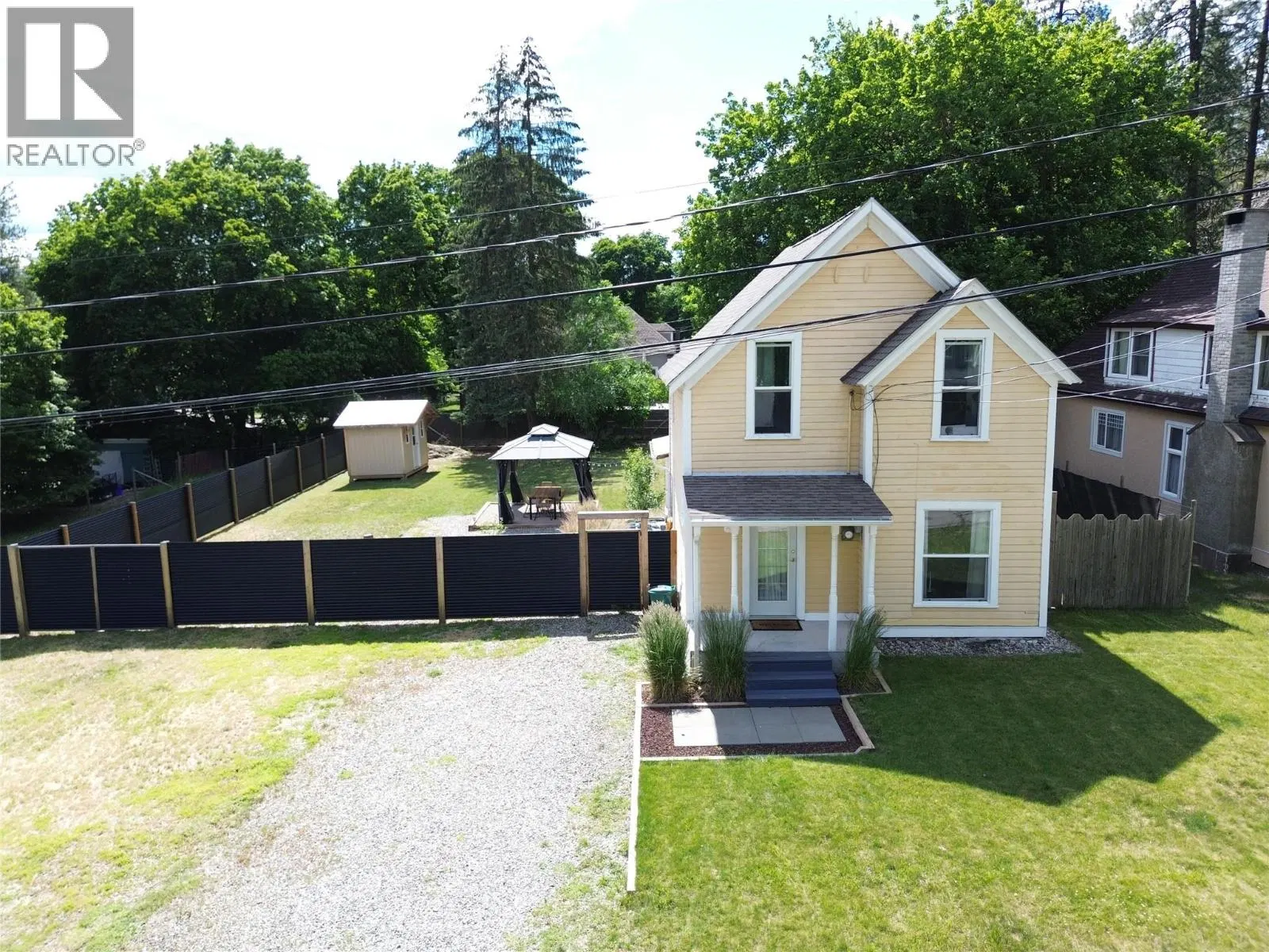 Photo 2 of 47 at 7577 4th Street