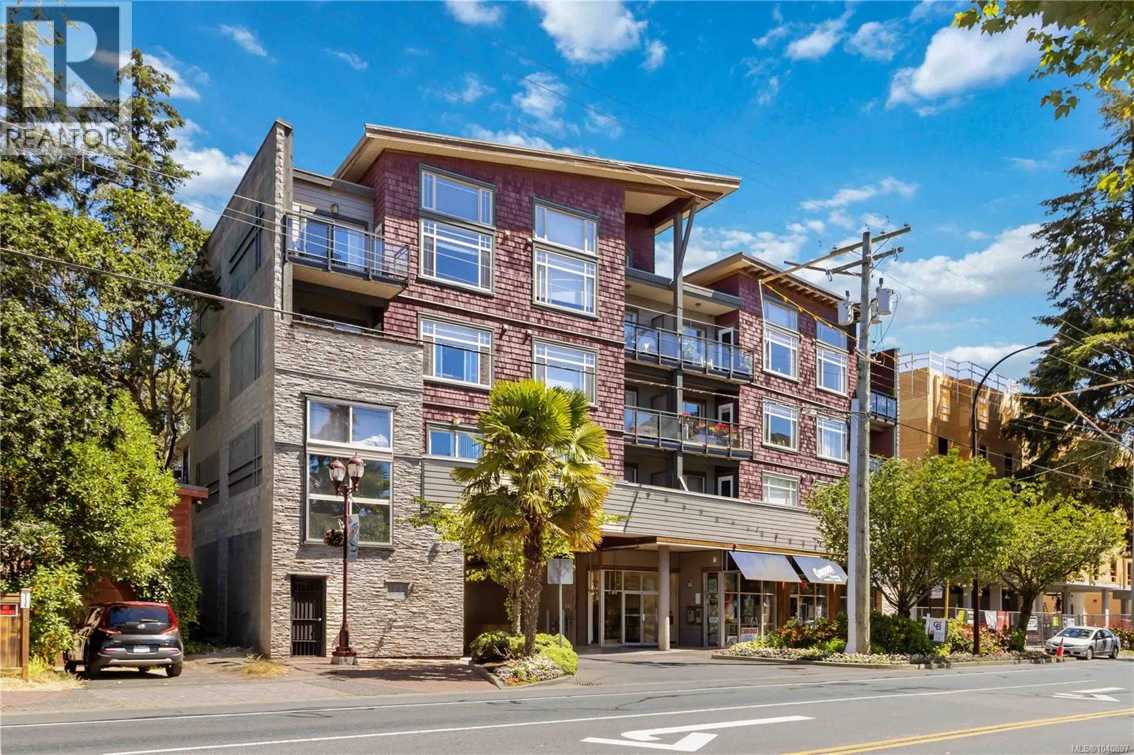 Photo 1 of 26 at #204 – 844 Goldstream Avenue