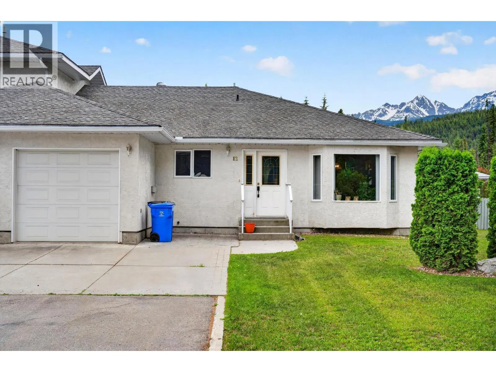 Photo 1 of 46 at #12 – 411 5th Avenue