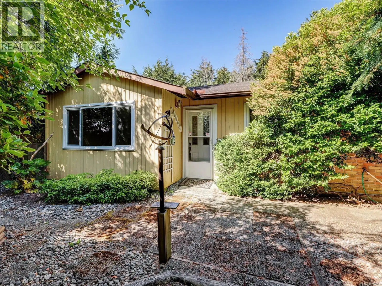 10040 Wisteria Place
