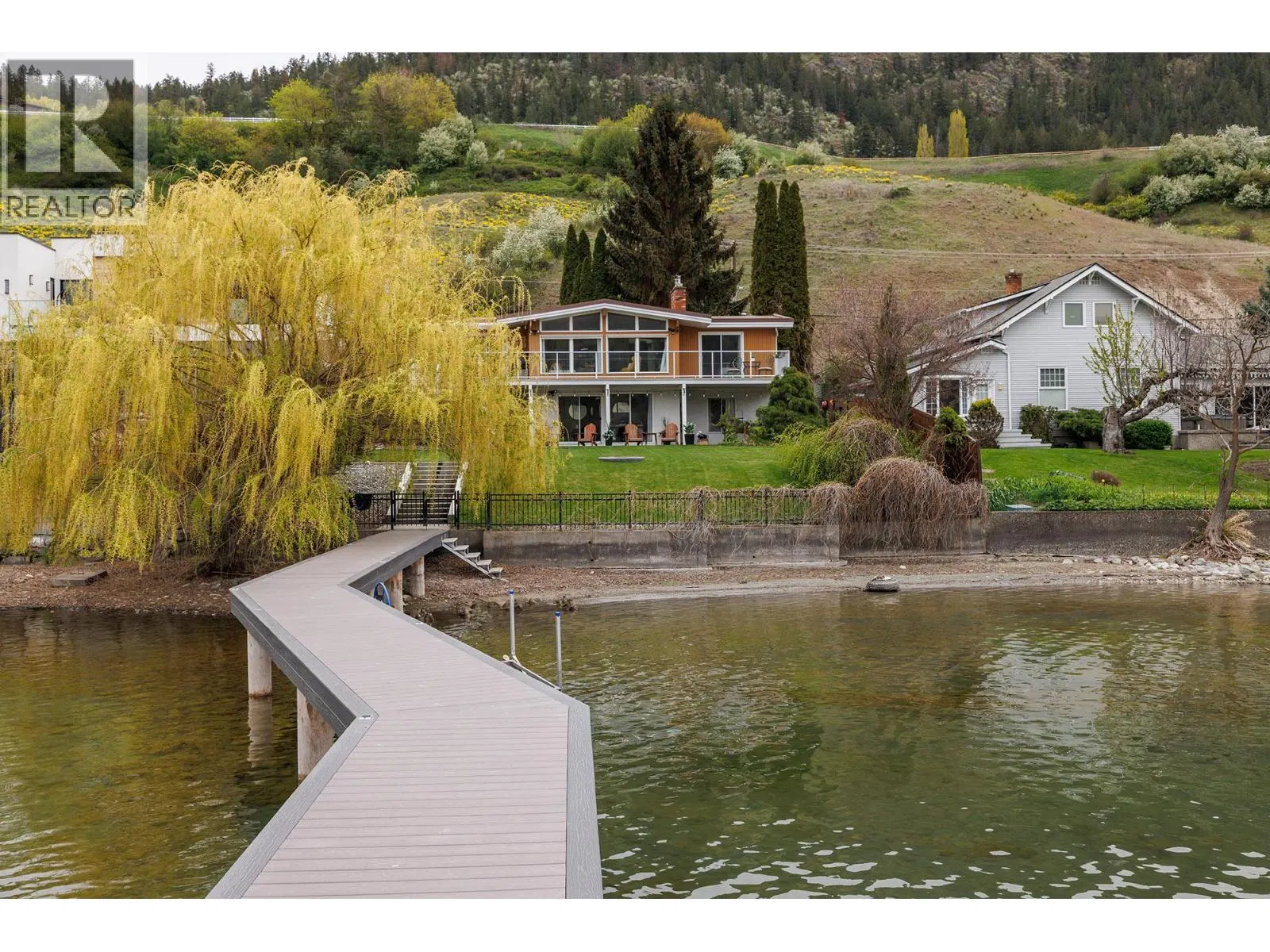 8291 Okanagan Landing Road