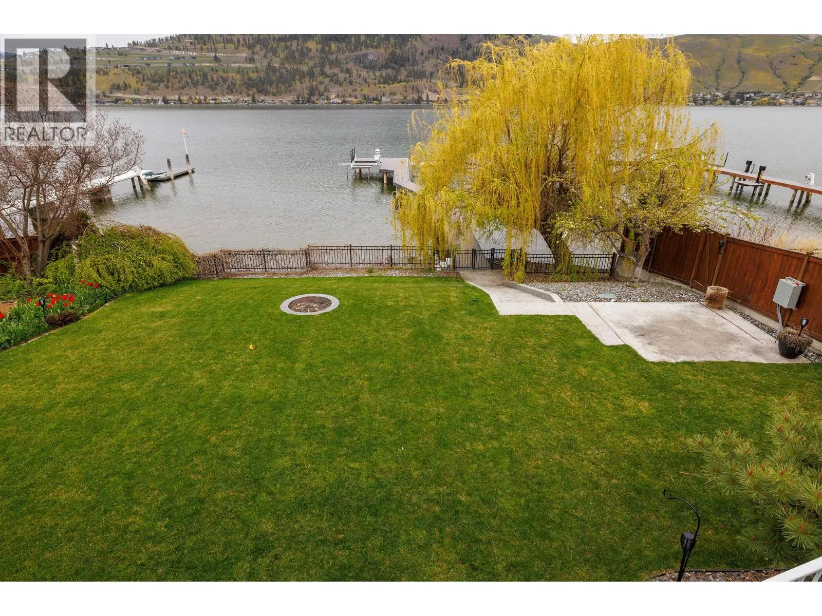 Photo 2 of 40 at 8291 Okanagan Landing Road