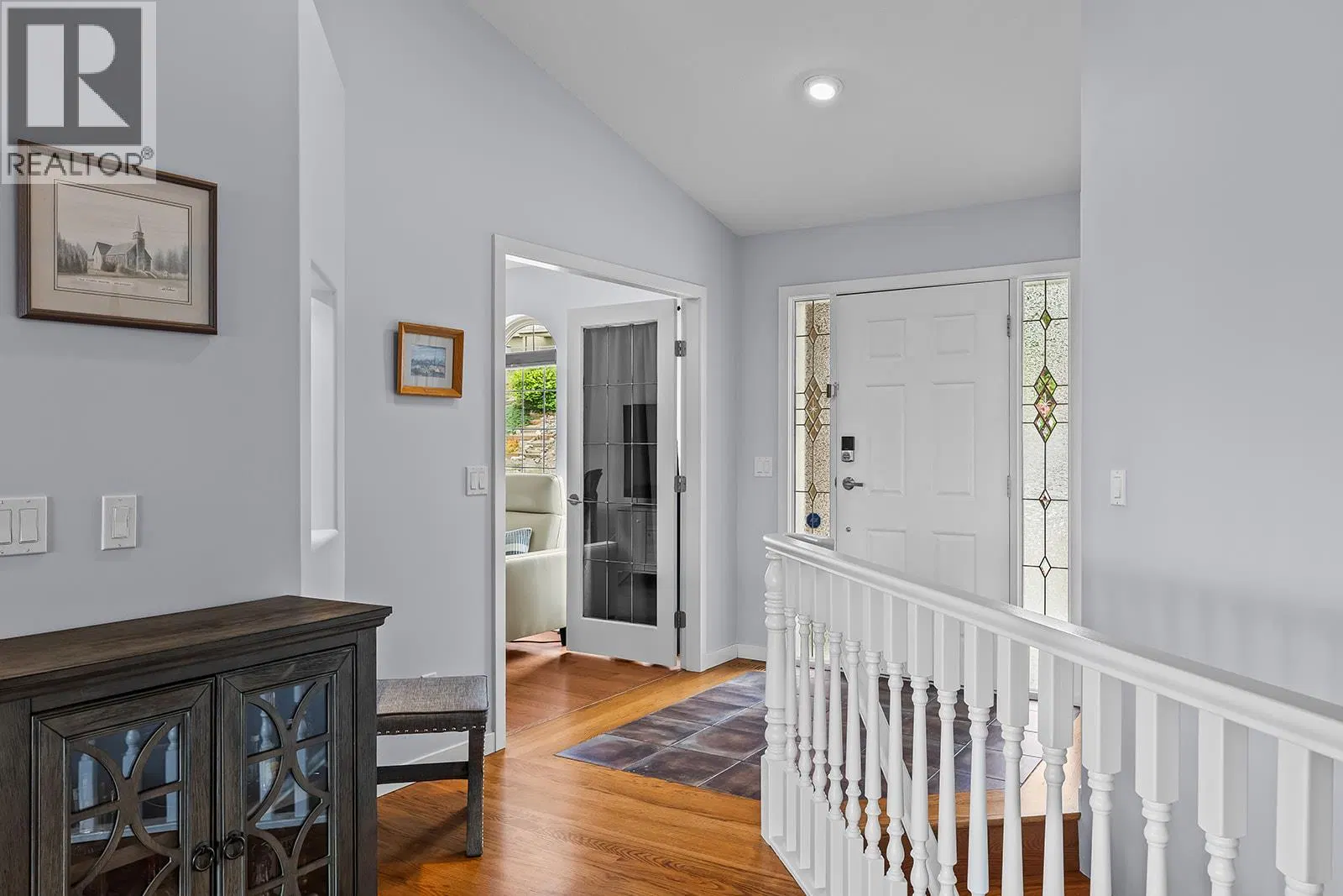 Photo 4 of 56 at 3069 Bridlehill Drive