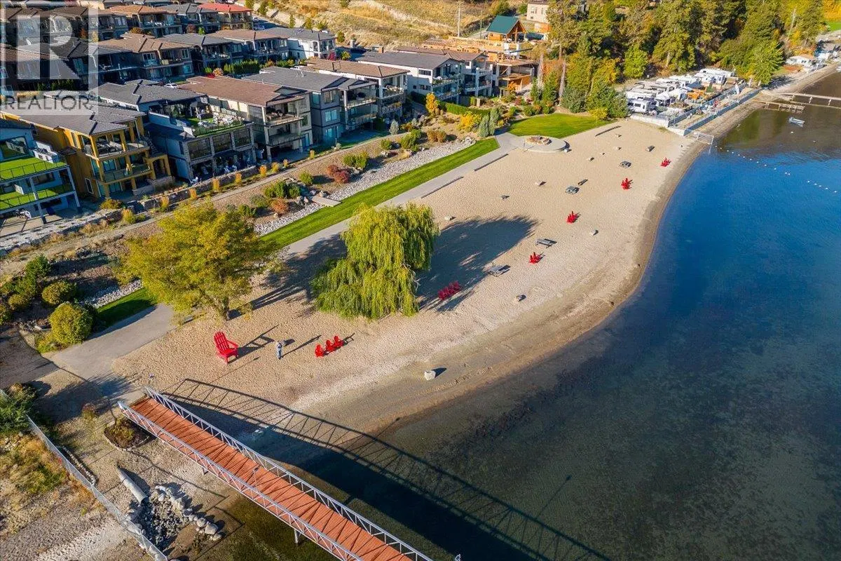 1678 Harbour View Crescent