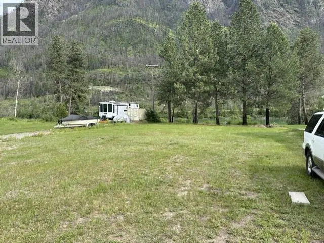 Photo 3 of 48 at 2292 LITTLE SHUSWAP LAKE Road