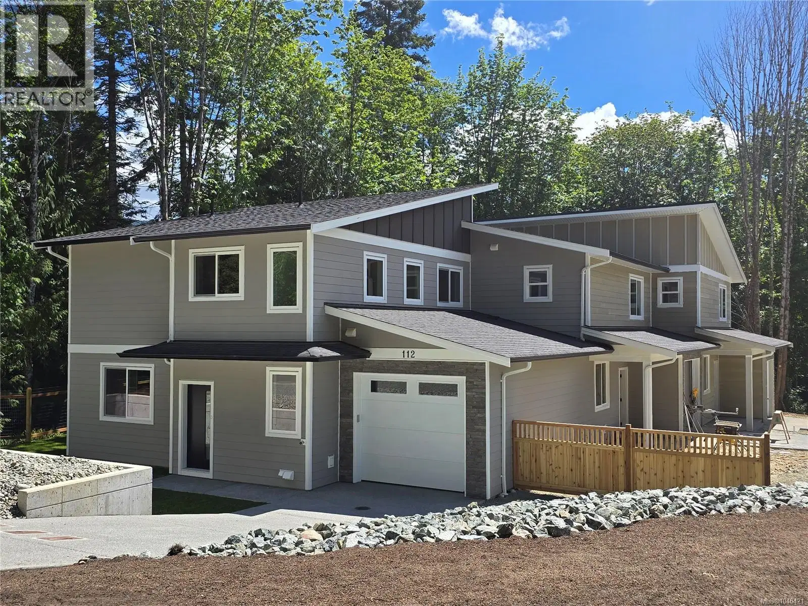 112 Elk Road