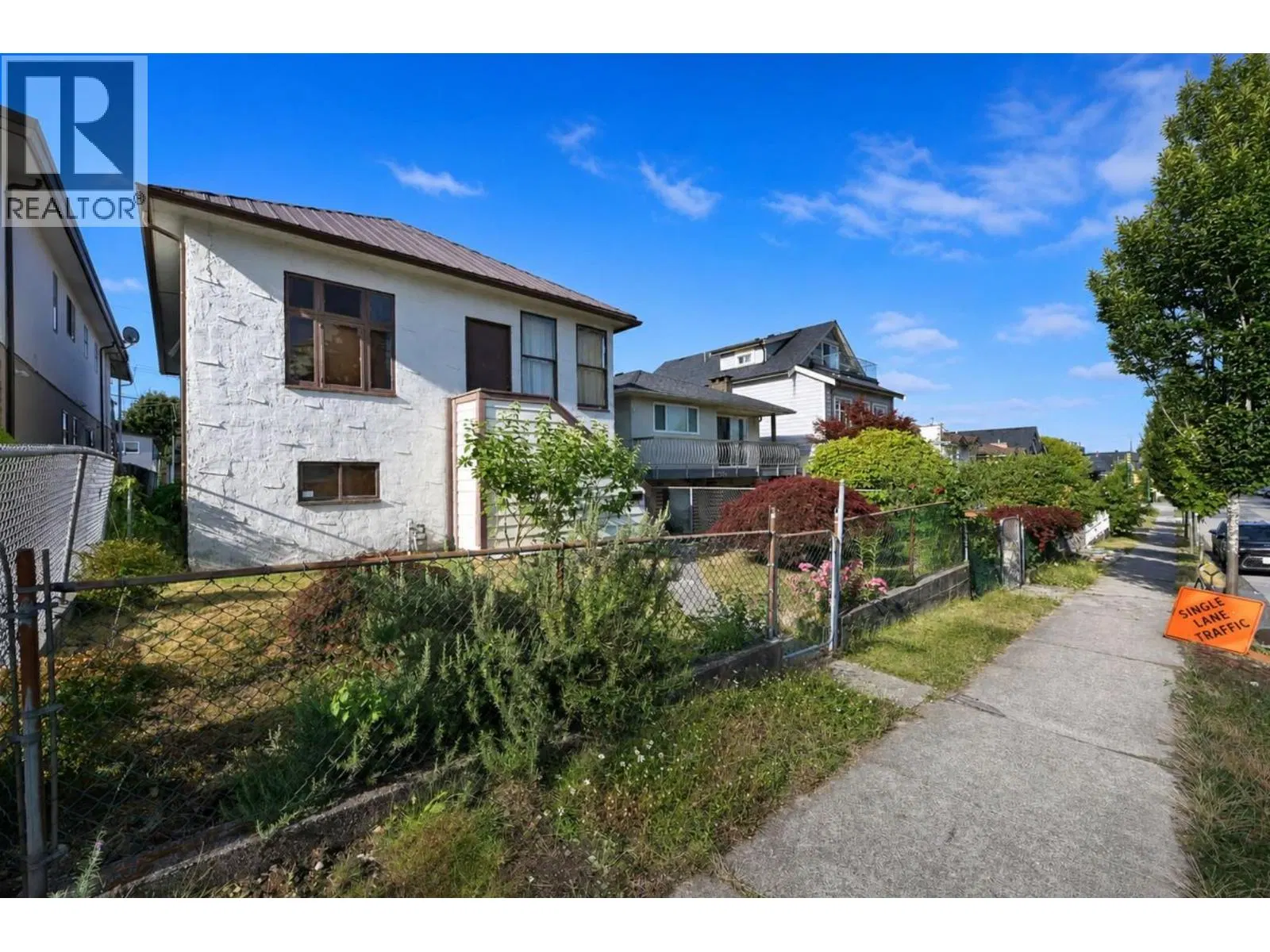 Photo 2 of 15 at 2354 East 33RD Avenue