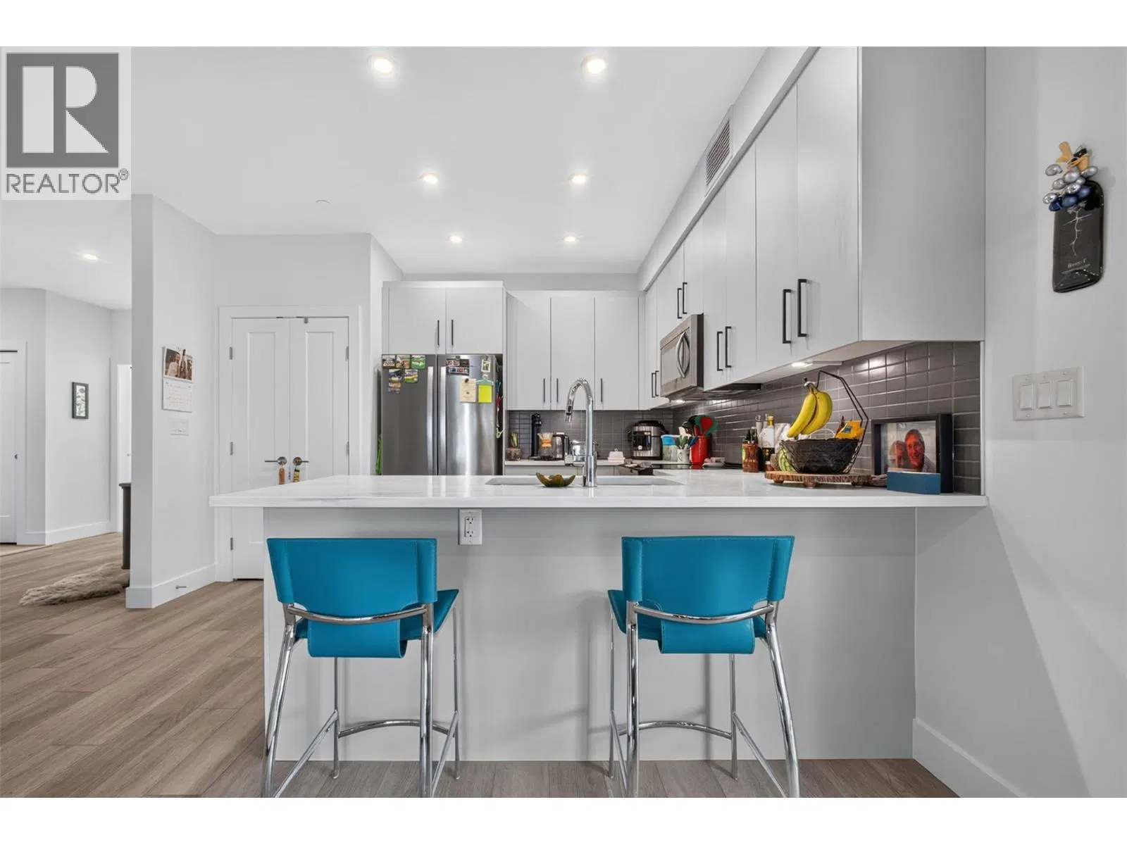 Photo 4 of 40 at #101 – 3434 Mckinley Beach Drive