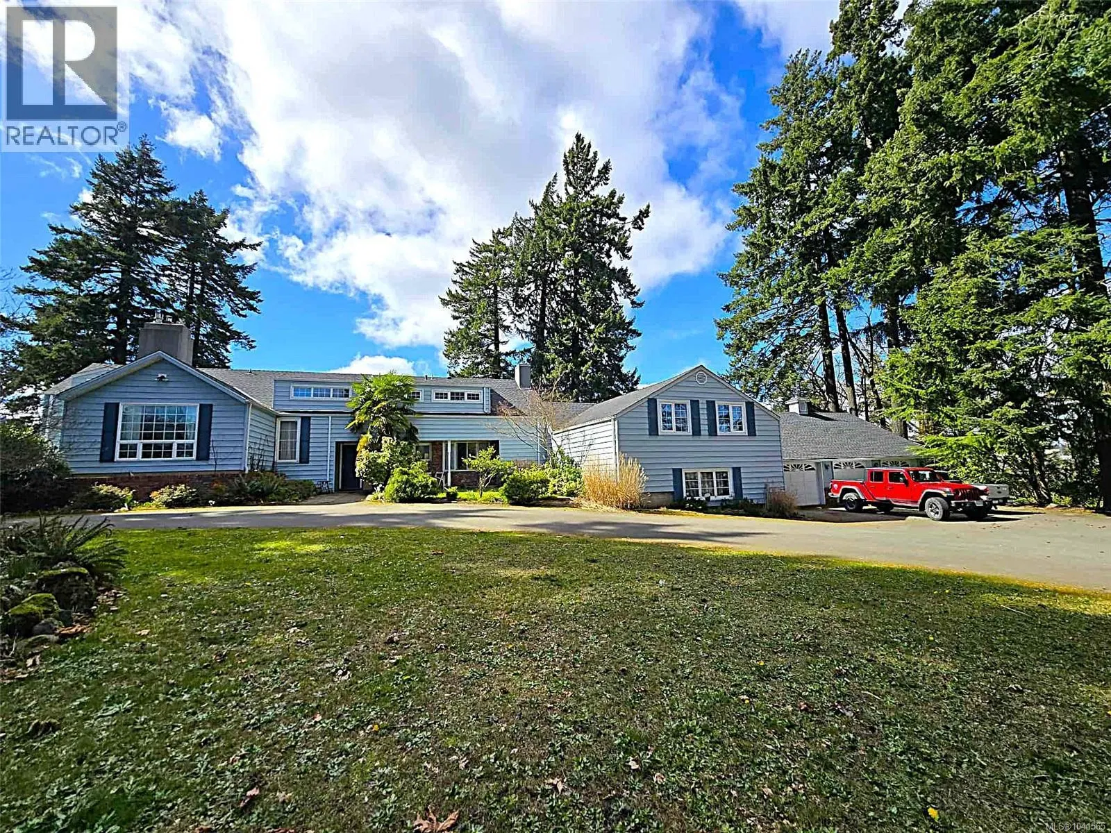 Photo 1 of 51 at 3910 3rd Avenue