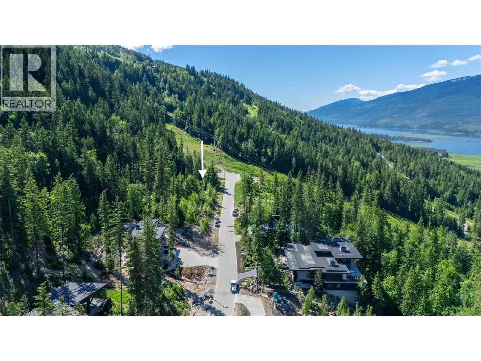 Photo 2 of 22 at 2465 Monashee Court