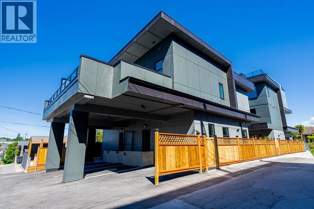 Photo 2 of 32 at #1 – 678 East 22ND Avenue