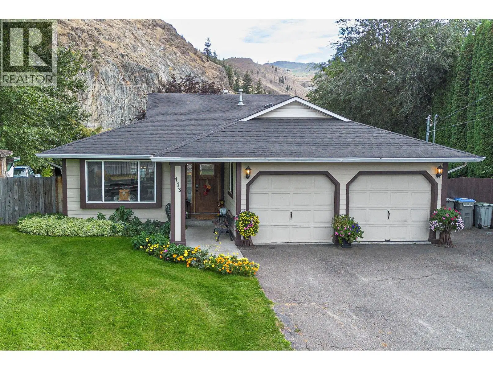 443 REIGHMOUNT Drive