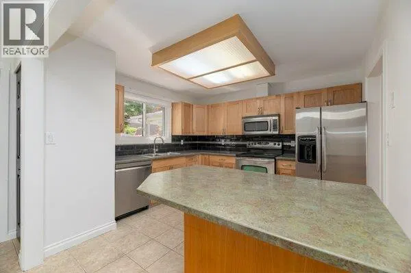 Photo 5 of 16 at #113 – 3315 Wilson Street