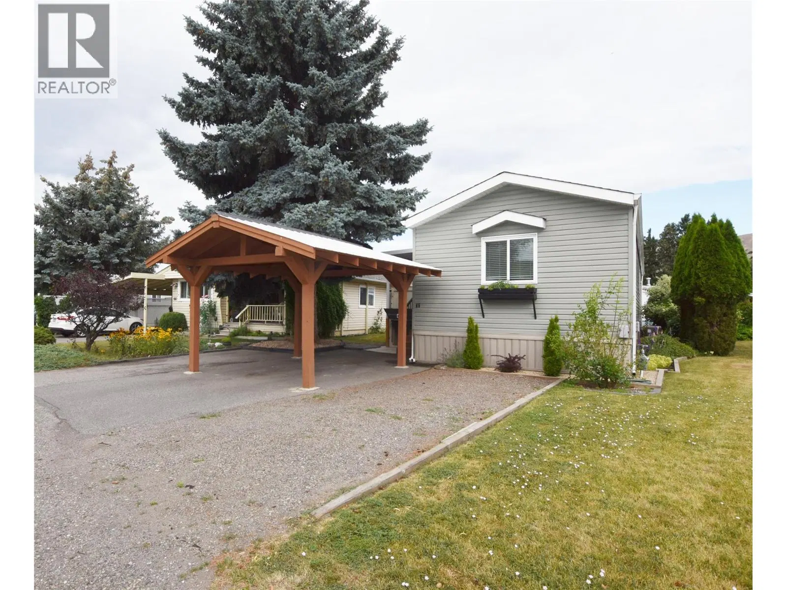 Photo 3 of 58 at #65 – 5484 25 Avenue