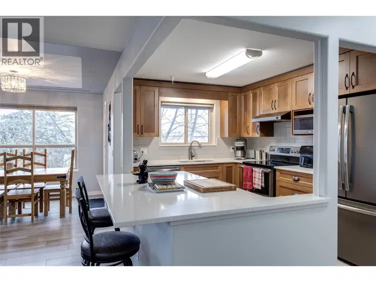 #302 – 2130 Vasile Road