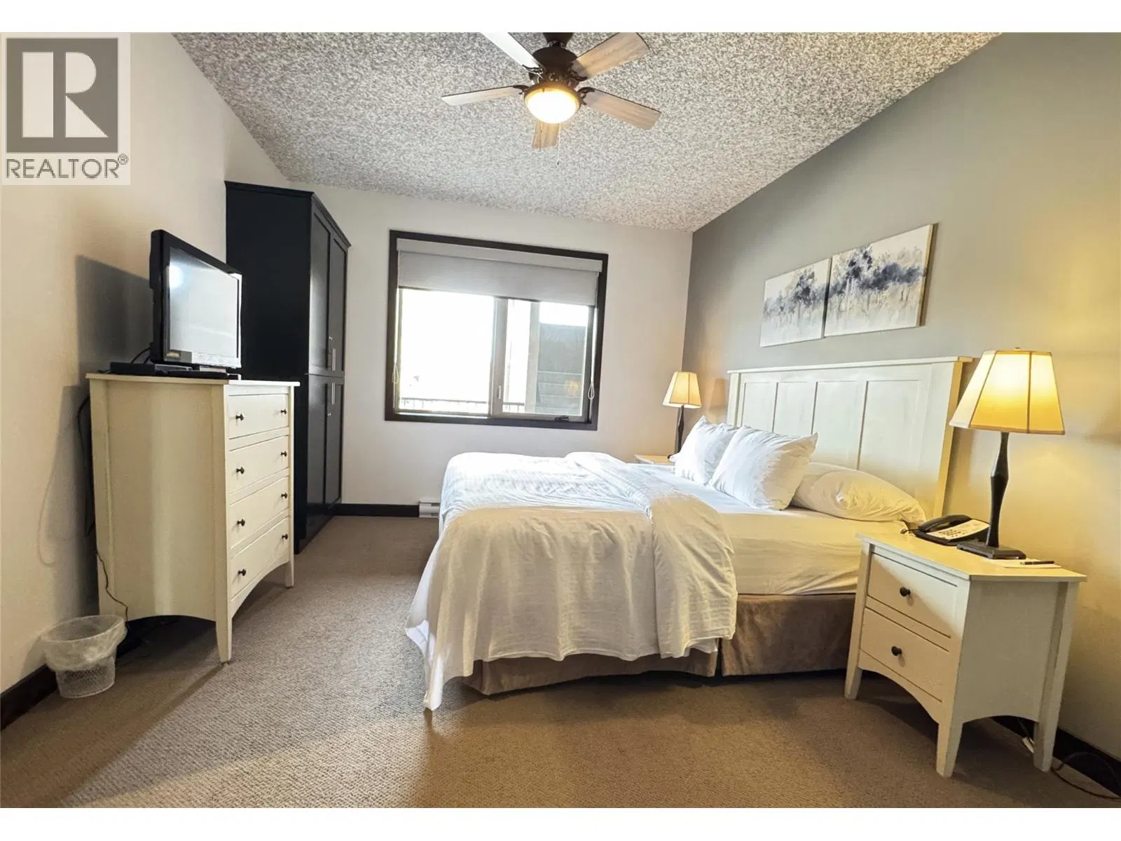 Photo 5 of 38 at #322D – 300 BIGHORN Boulevard