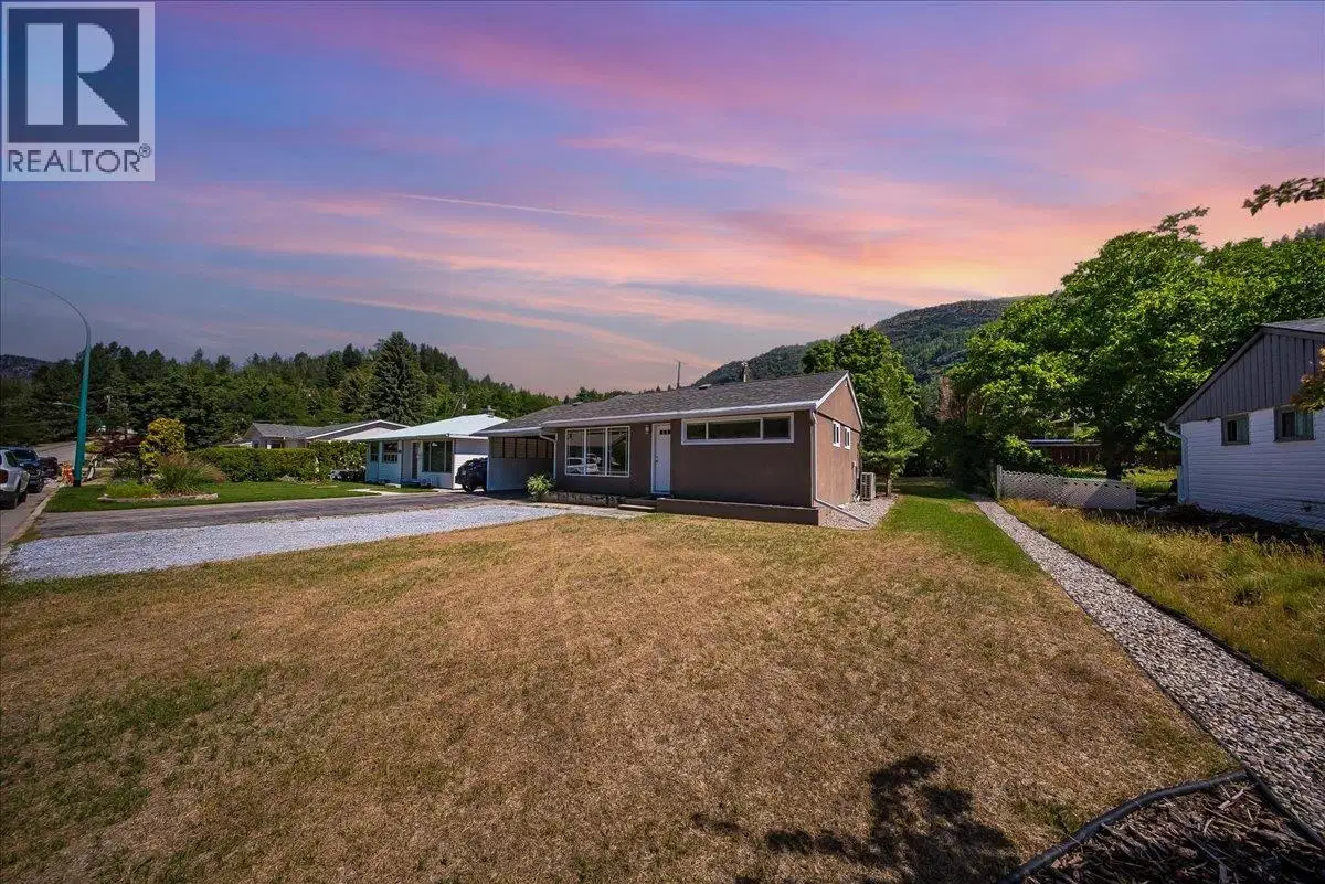 53 Hazlewood Drive
