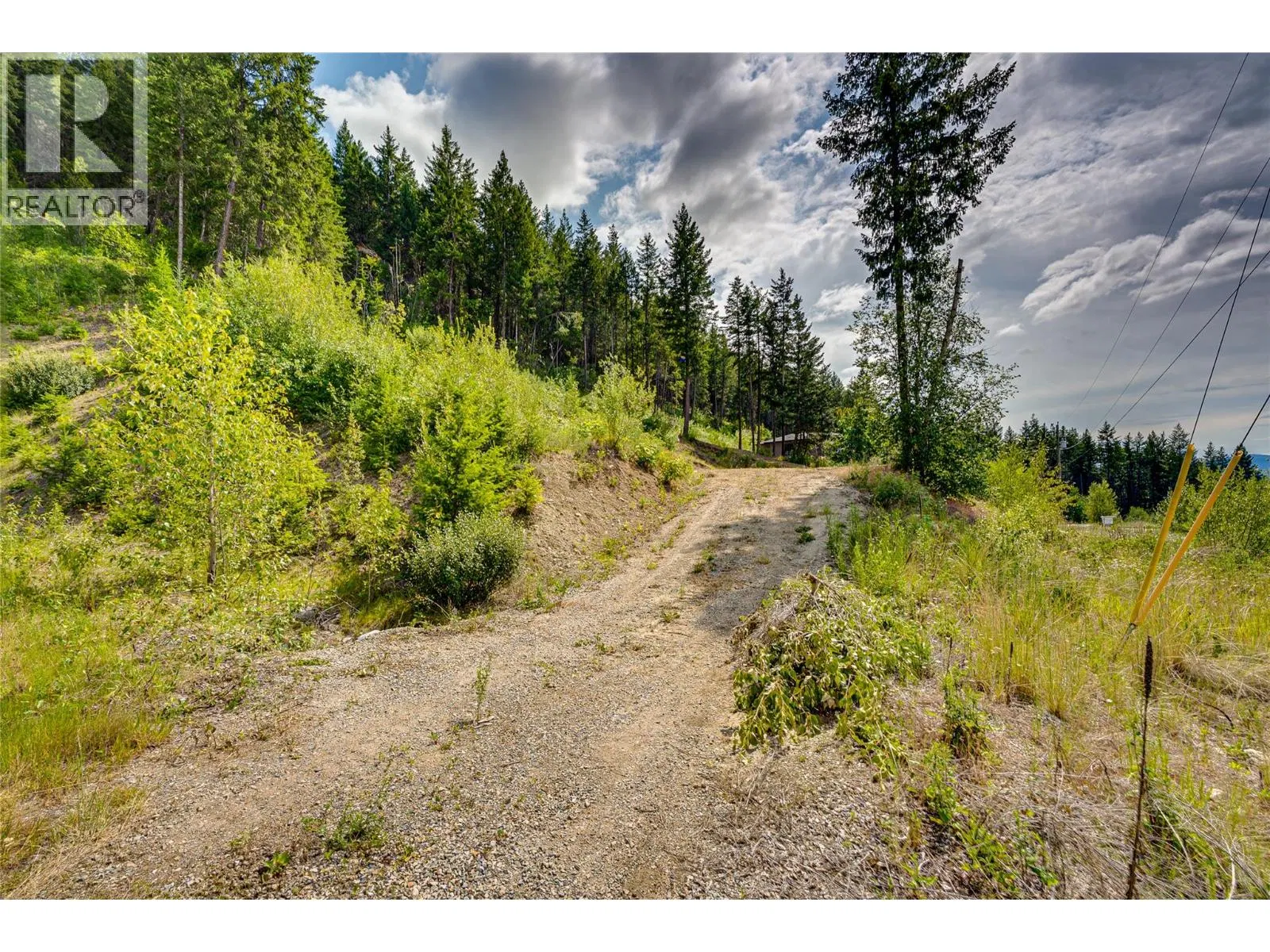 Photo 2 of 27 at #7 – 5720 Hartnell Road