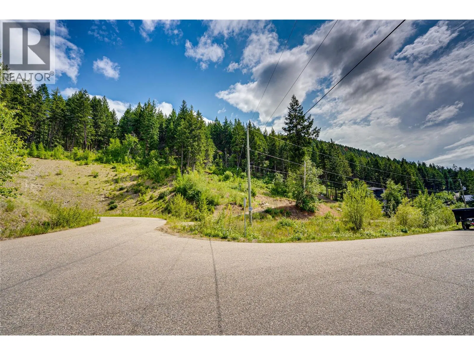 Photo 5 of 27 at #7 – 5720 Hartnell Road