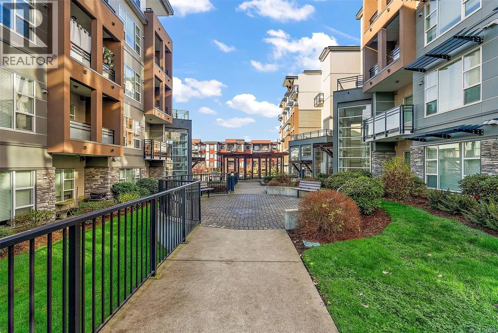 #301 – 1018 Inverness Road