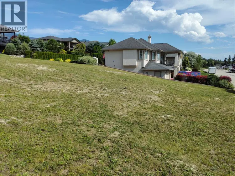 1002 Selkirk Drive