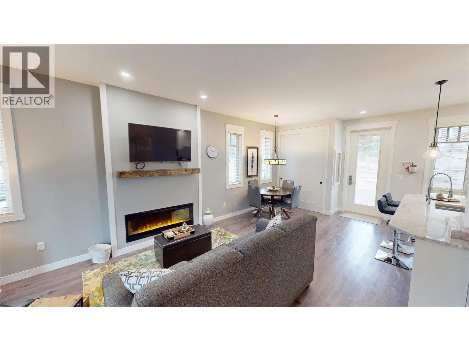 Photo 1 of 27 at #920 – 900 BIGHORN Boulevard