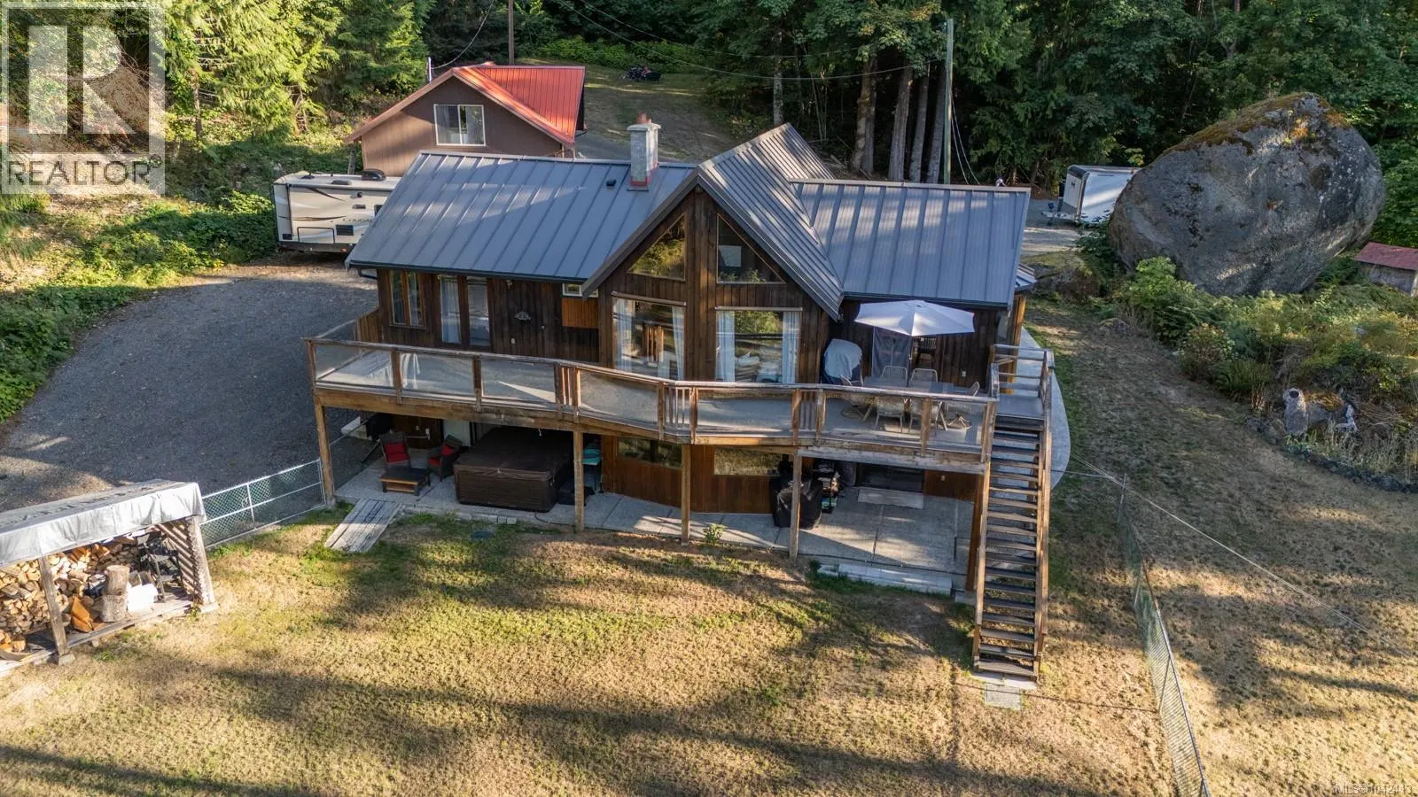 Photo 5 of 74 at 995 Nanaimo River Road